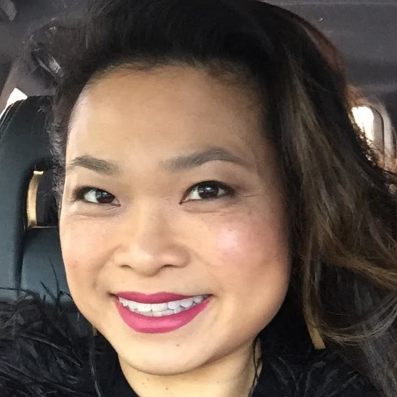 Meet your Posher, Lillian - Picture 1 of 1